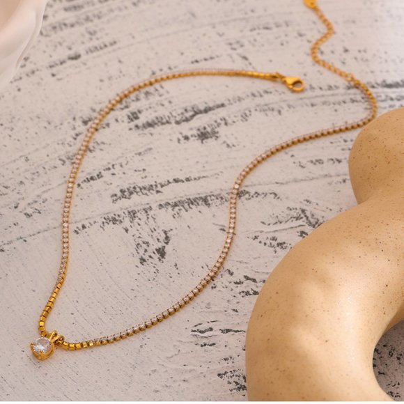 ^NEW 18K Gold Plated 2CT Solitaire Diamond Round Diamond Chain Necklace - Picture 6 of 8